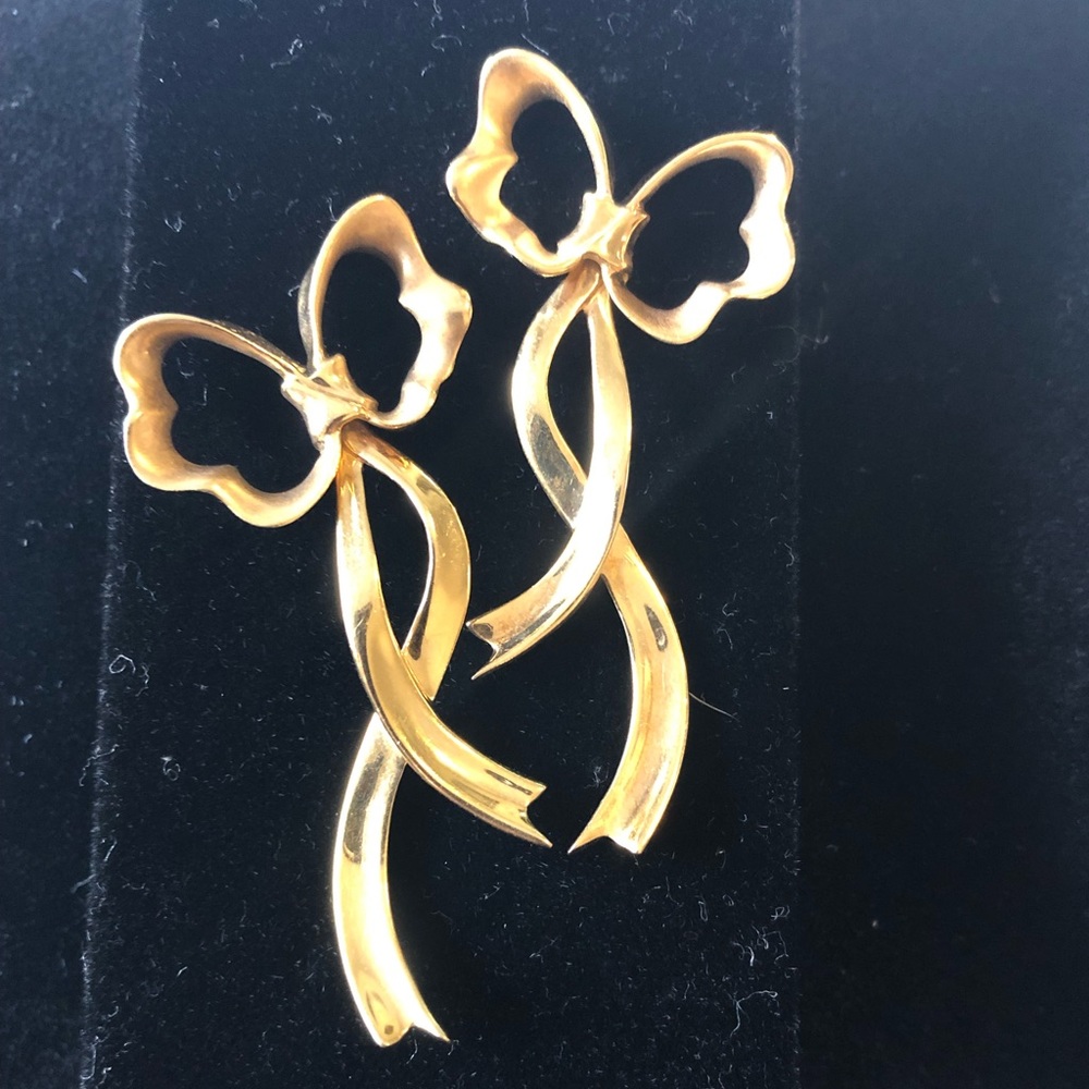 Tiffany & Co vintage gold bow earrings